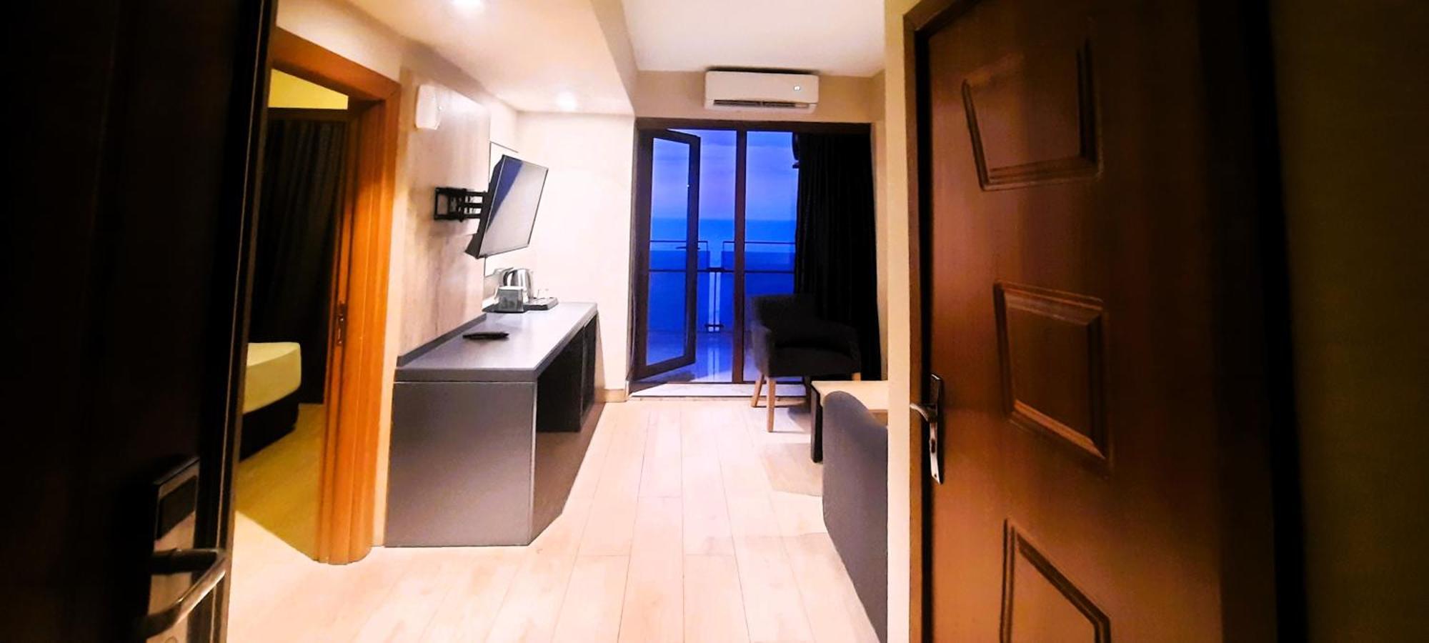Ashtal Beach Hotel Batumi Luaran gambar