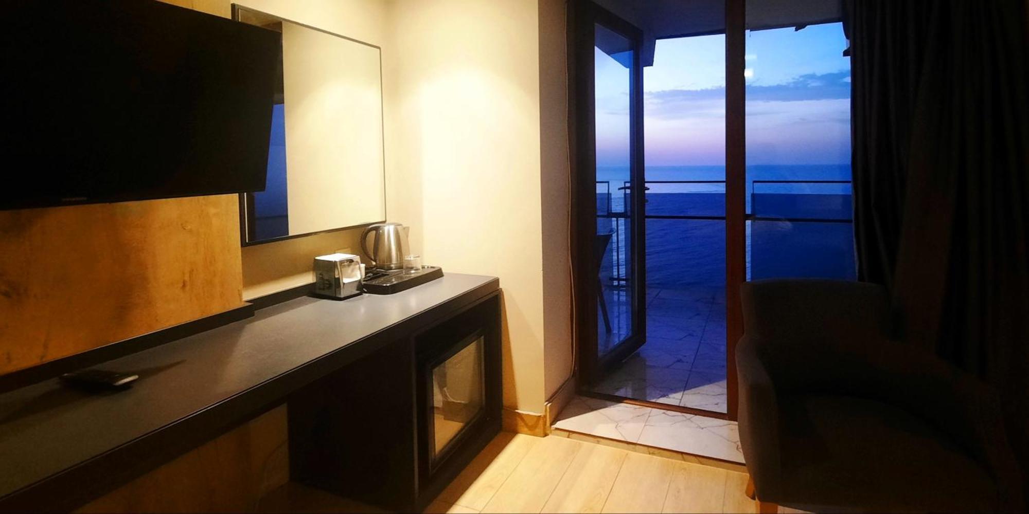 Ashtal Beach Hotel Batumi Luaran gambar